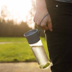 В дните за тренировка и разходка на открито