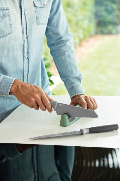 Точилар две степени LEO